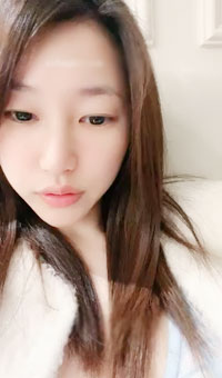 重庆某集团白领 公司厕所发骚 下班回家接着秀