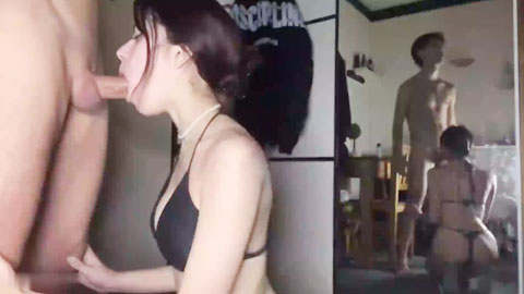 让女友给我深喉