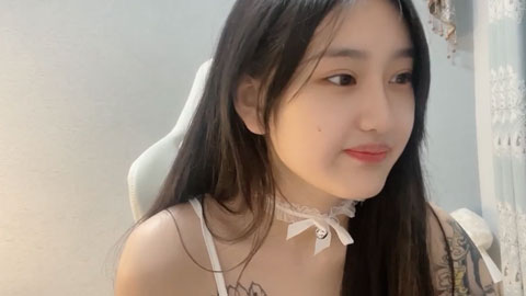 迷妹推荐--小妮子长得太甜美清纯可爱了，这张脸蛋儿完全不需要美艳和滤镜_就能秒杀各路网红