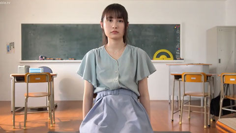 新婚的春香老师 在校内 成为了问题学生们的性玩具__002