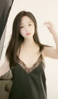 绿播女神~骚舞诱惑~揉奶摸逼