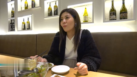 公然猥亵上等!在店内FUCK无许可随便在哪里工作的护士-