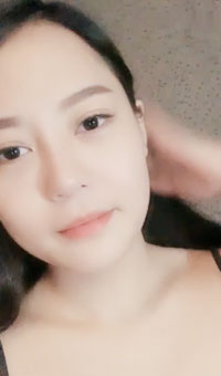 高颜值妹子晚上找男技师推油按摩 逼逼塞跳蛋技师手指抽插自己肛塞玩弄 很是诱惑喜欢不要错过