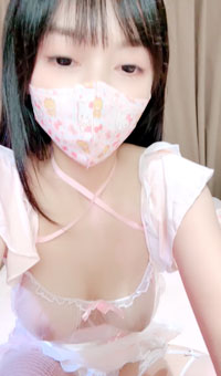 巨乳女神 甩奶热舞 道自字慰插白虎嫩逼撸到精尽人亡