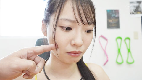 DASS_660_健身房時間暫停!時間暫停中累積的快感讓她潮吹流口水!開關ON⇔OFF反覆玩_001