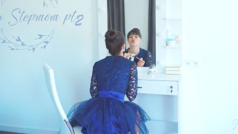 女友的蓝色妖姬