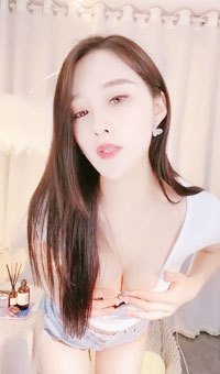 顶级颜值女神 丝袜高跟直播 道具自慰喷水流白浆_003