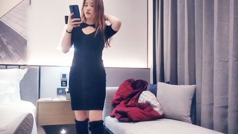 迷妹推荐--美艳动人，女神一对豪乳诱人，激情啪啪猛操激情四射