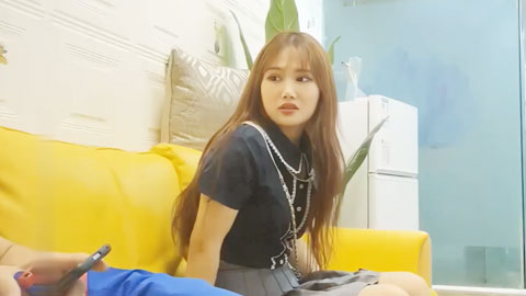 迷妹推荐--浴室偷拍，近景掰穴，超近距离爆操，视觉享受，很是诱惑喜欢不要错过1