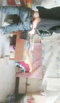 城中村扫街连续搞了2炮一老一少第一位大长腿高冷年轻嫩妹长得不错比较谨慎要求解锁手机差点翻车