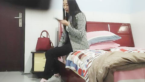 迷妹推荐--中国外企高管包养大奶美女下属 漂亮模特炮友偷情激情做爱 完美露脸-01