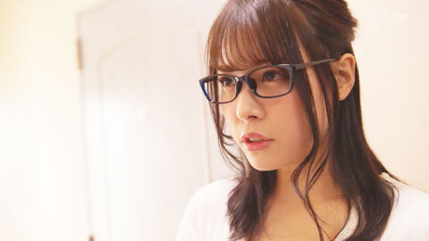 MIDV-080 偷看的同时也在感叹 邻居比丈夫更加巨根-01