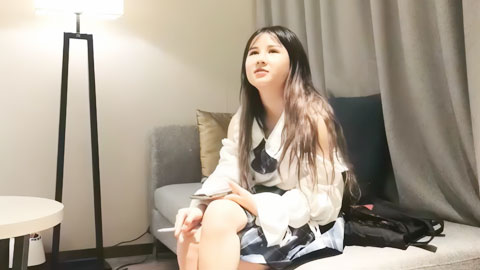 迷妹推荐--JK太妹蝴蝶B皮到鸭哥发脾气