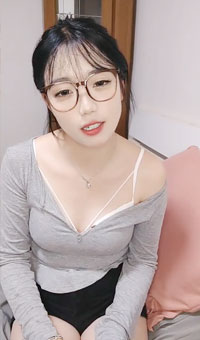 正宗颜值学生妹_仙女下凡超级漂亮无敌存在