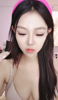 【小辣】网红脸女神_骚舞道具狂插流白浆自爆下海血泪史_4