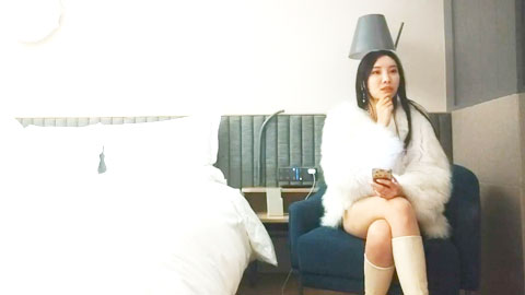 迷妹推荐--大长腿，D罩杯，极品御姐风，抠穴啪啪