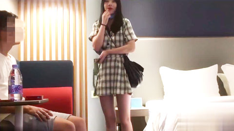 迷妹推荐--身材苗条清纯良家少女蛮腰翘臀乖巧听话