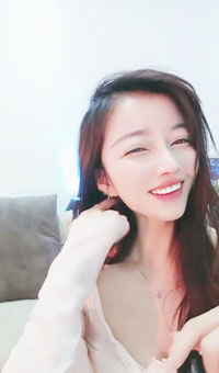 啊啊哥哥用力，射里面射逼逼好吗老公，好深呀好爽， 骚爆啦