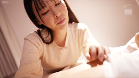 MIMK_215_累計銷量達50萬冊的超人氣同人漫畫《被巨乳文學少女吃掉了4》真人化_黑島玲衣_001