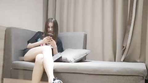 迷妹推荐--双飞苏杭白皙女神，互不相识气氛更刺激，温婉动人，甜美可爱又性感，全程激情四射