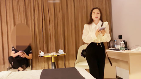 迷妹推荐--极品气质佳人，高冷女神其实也是淫荡小欲女，极品反差婊