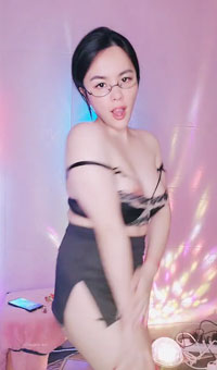 骚御姐被舔被干 喷水