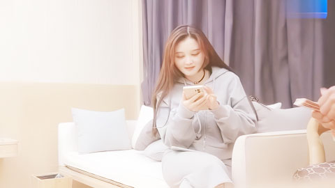 迷妹推荐--极品御姐约了哥腐败貌美大长腿妹子