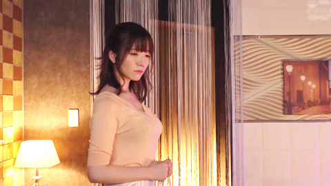 我败给了男学生的热情，一边告诉自己这只是一夜_001