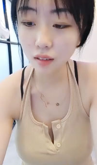 00后超级胸  无敌巨乳2