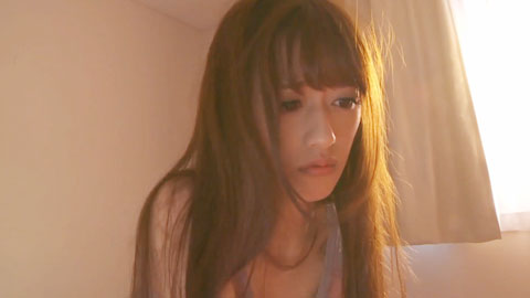 木岛爱理在丈夫面前被强奸001