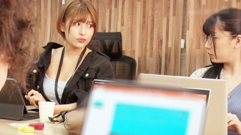 SDMUA_014_在家工作性质而第一次到共享办公室去…_被性慾不减的职场女性们一个接着一个榨取精子的1天_001