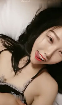 臀翘逼粉水大冰冰