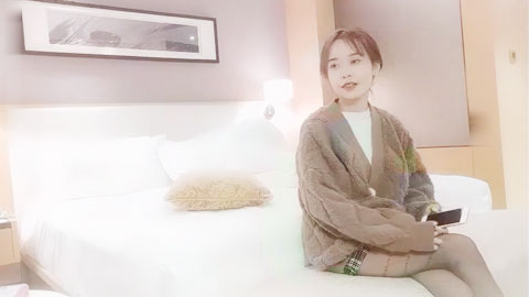 迷妹推荐--小伙酒店约操超甜学生兼职妹,文静美女,美腿黑丝细腰