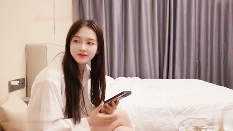 迷妹推荐--约操白皙稚嫩妹子一枚，中学时代心中的女神大抵就是这个样纸吧