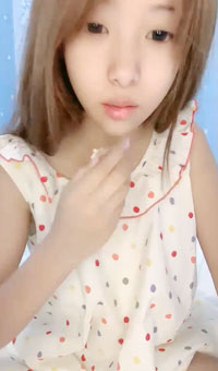 36D大奶美少女快被干死了！大奶子晃来晃去馋死了！