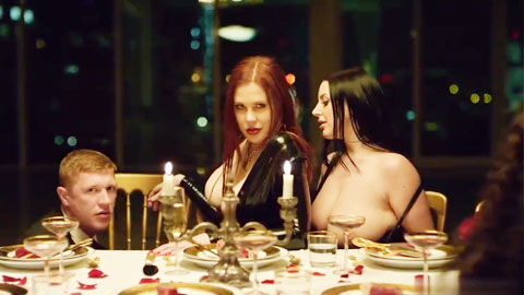 富婆们的淫乱聚会