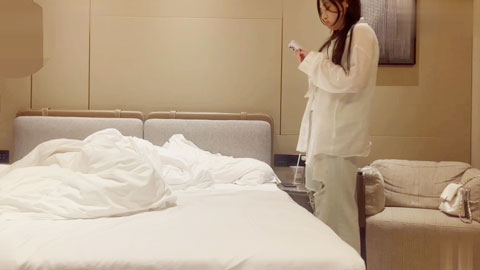 迷妹推荐--性格超好_口活超棒_深插淫穴_表情都被操扭曲了