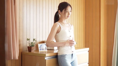 ADN_291_与欲求不满人妻在午间流汗做爱。_夏目彩春_001