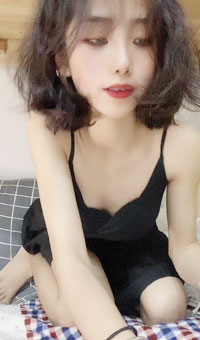 反差露脸美女大学生【璐璐】应大神【一少】重金定制，宿舍脸逼同框扣B紫薇