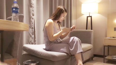 迷妹推荐--长腿御姐3000一炮大哥觉得不值 御姐自降逼价恳请留下