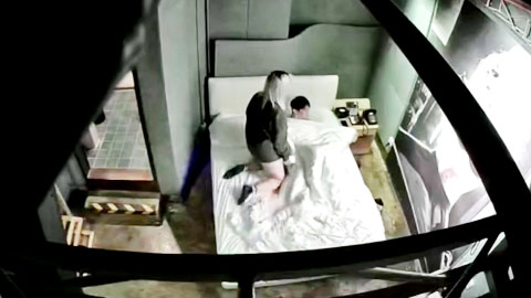 迷妹推荐--银发胖妹妹来姨妈直呼受不了页