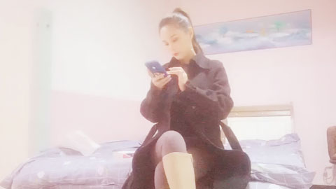 迷妹推荐--与顶极身材纹身女的啪啪