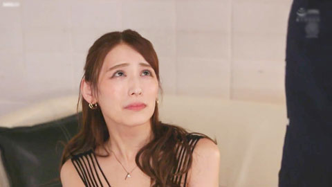 与学生时代的性骚扰教师在传播公司偶然再会 从那天起就变成从顺性处理宠物__002