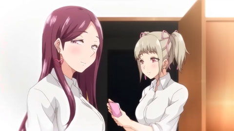 男主今泉的電競夢被『浜崎レイナ』『佐々木ユキナ』