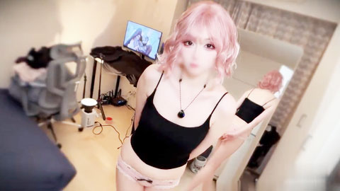 迷妹推荐--刚回到家就有个性感的网红妹妹在等你