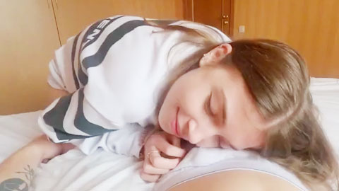 叫早床的小表妹