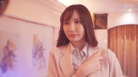 看到憧憬的女教师不伦现场，伏击回来威胁射在她体内。天川空__001