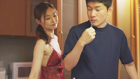 无法原谅出轨的丈夫却也不想离开家 无视道歉的丈夫进行榨精__001