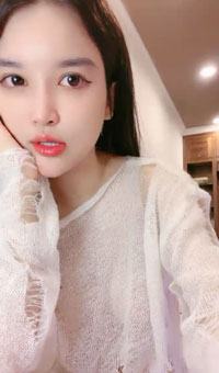 极品尤物 天然美乳 网红脸模特骚舞扣穴道具自慰1