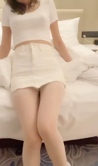 秀人网绮里嘉 模拟剧情 完美露奶